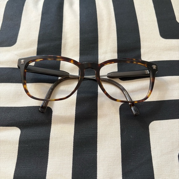 Versace - Tortoise Shell Square Glasses - Picture 2 of 9